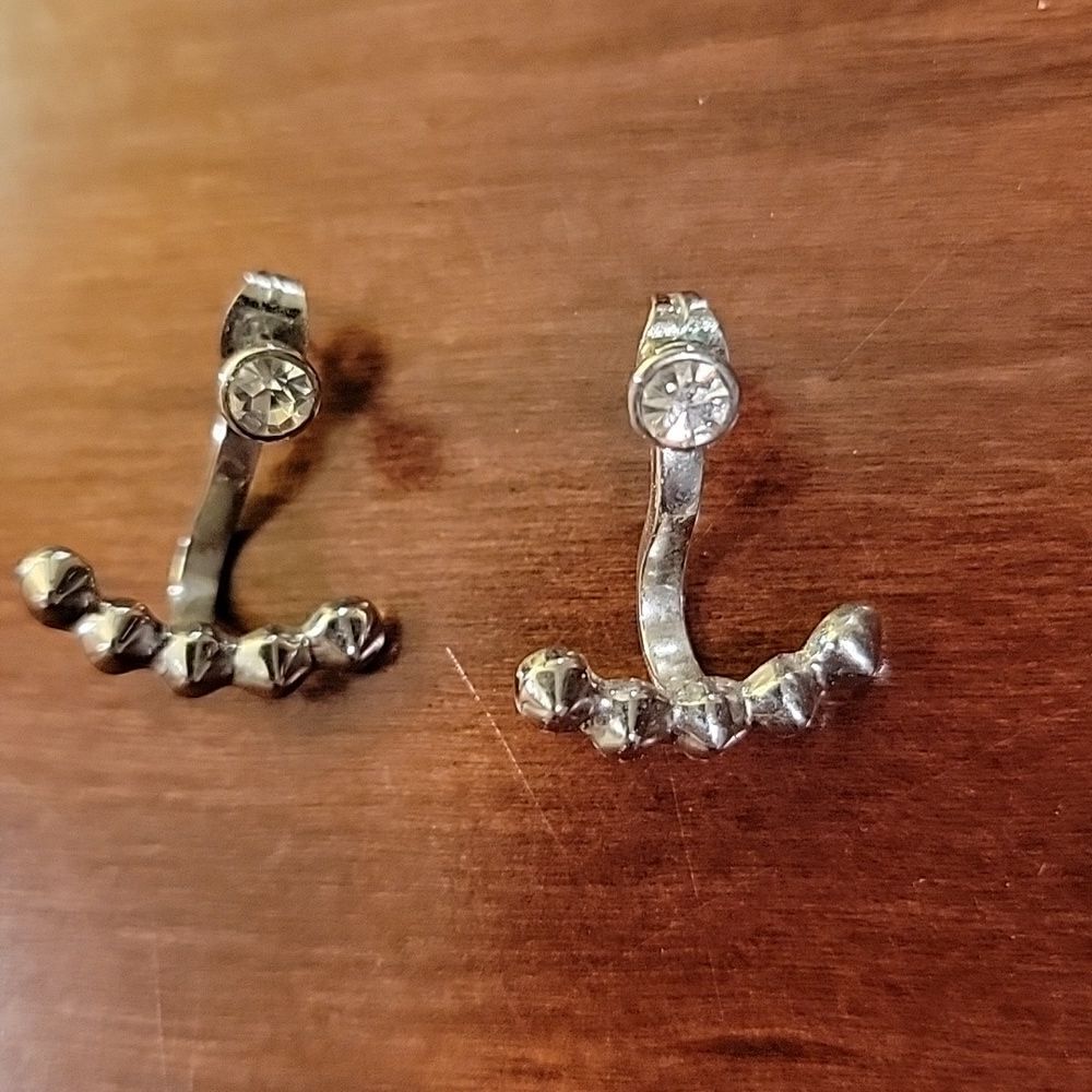 Silver drop earrings 